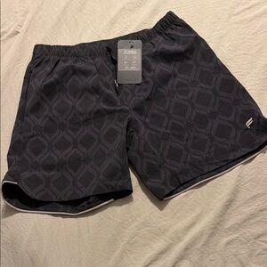 Fabletics Men's The 7” One Short SE Reflective (Unlined)